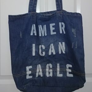 American Eagle Jean Bag with Trendy Rips